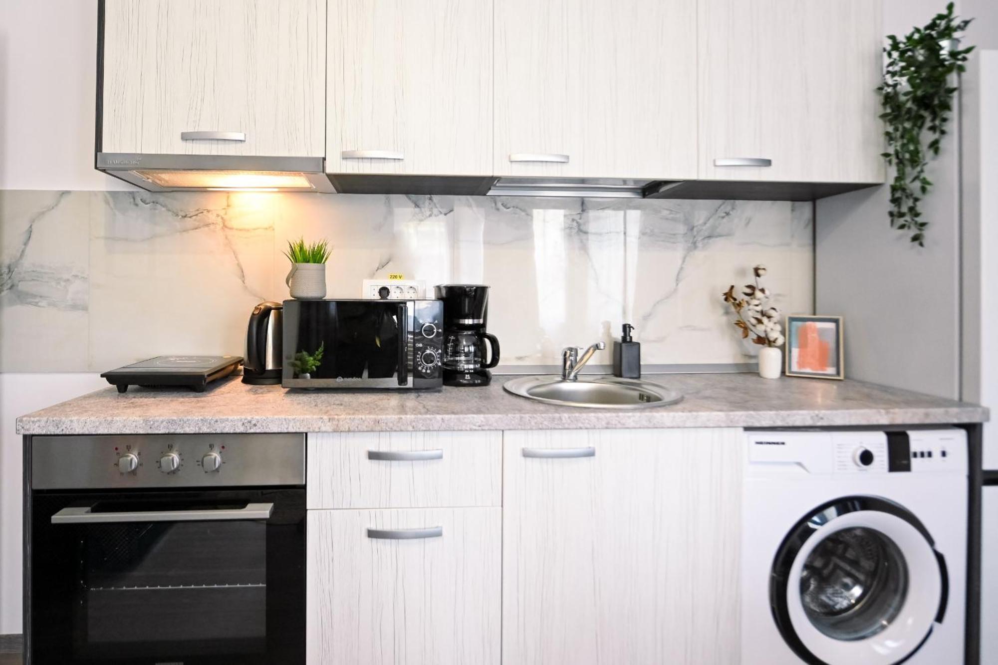 Old Town Charm - Modern & Comfortable Accommodation In The Heart Of The City Bucharest Luaran gambar