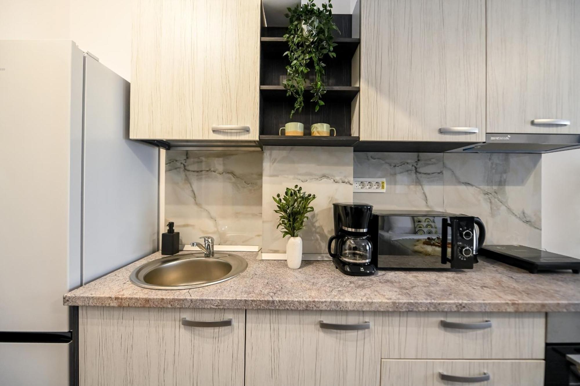 Old Town Charm - Modern & Comfortable Accommodation In The Heart Of The City Bucharest Luaran gambar