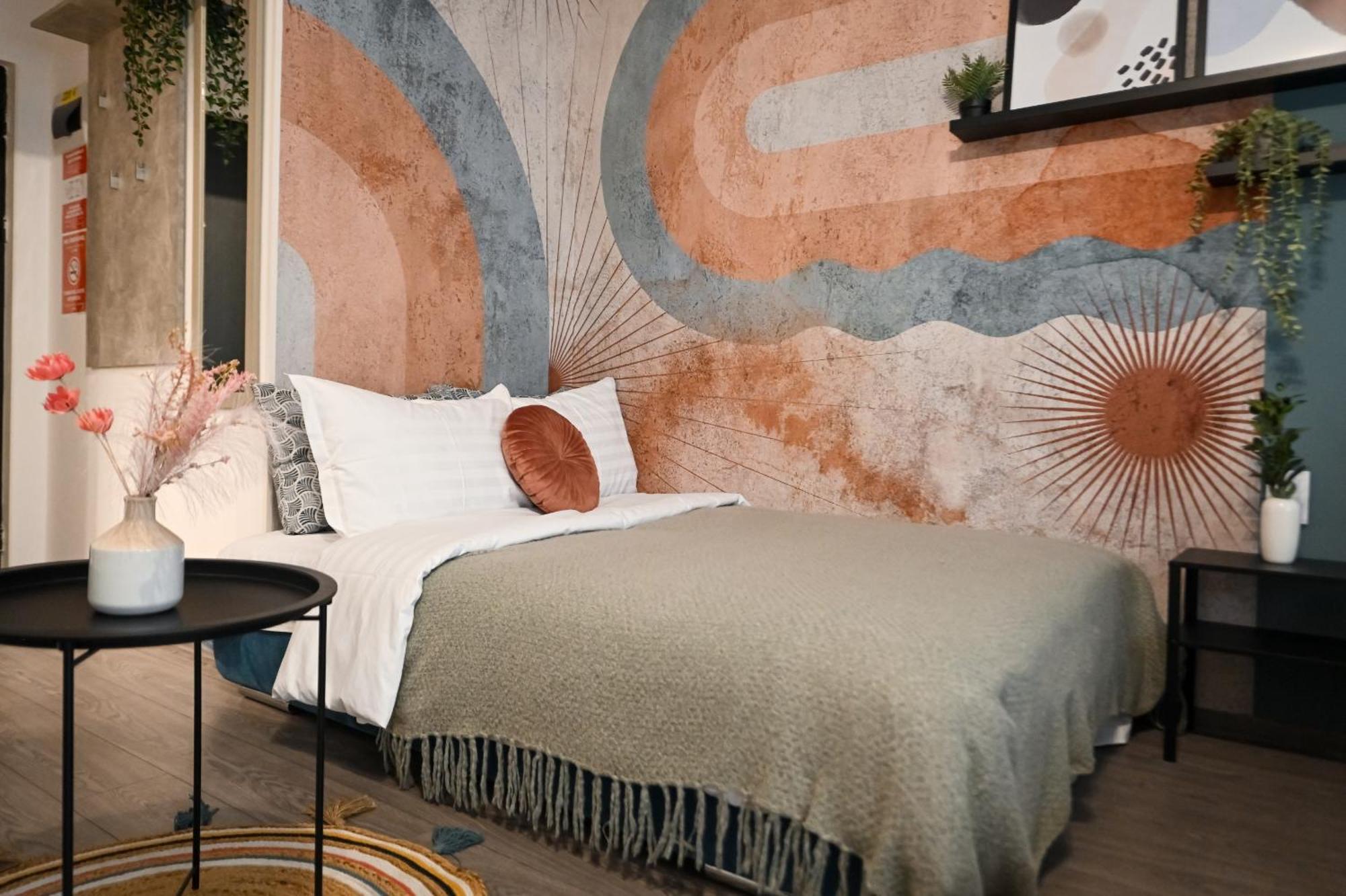 Old Town Charm - Modern & Comfortable Accommodation In The Heart Of The City Bucharest Luaran gambar